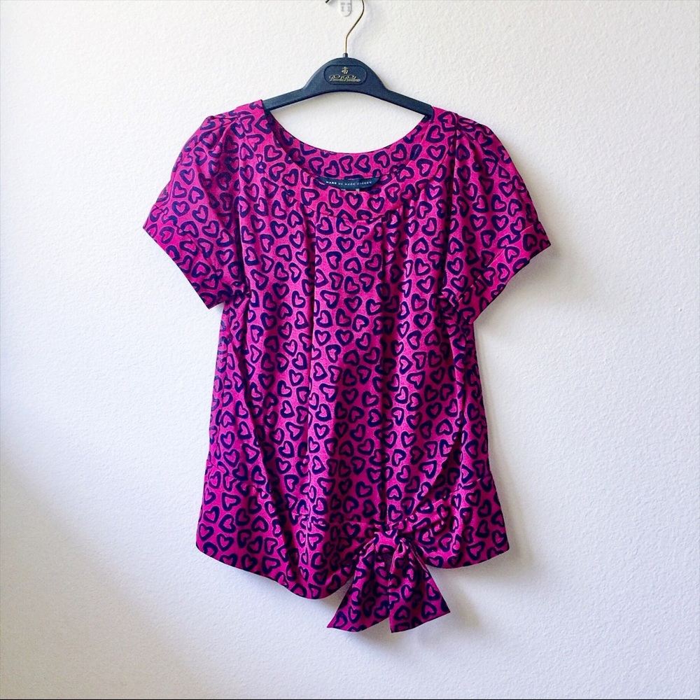 Like New✨Marc Jacobs Heart Top